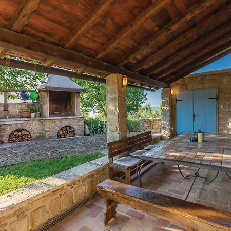 Holiday home Awesome In With Kitchen